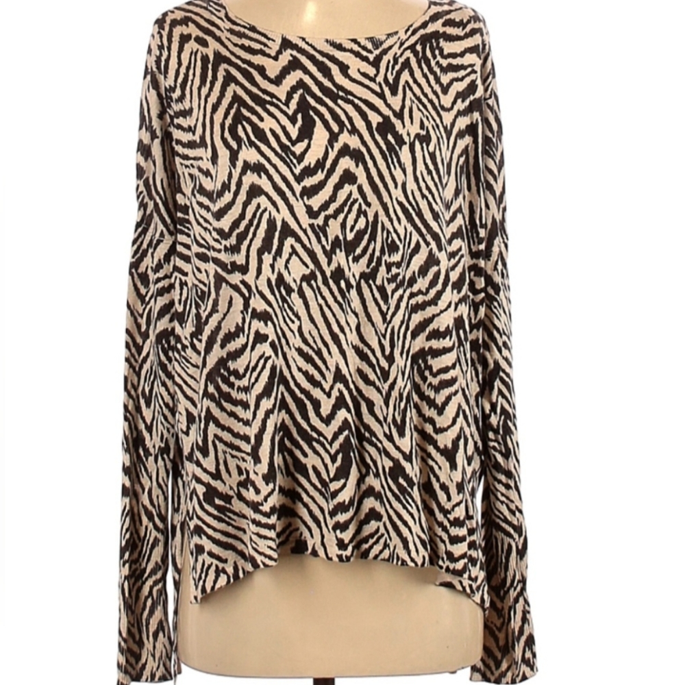 H&M Animal Print Lightweight Sweater